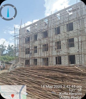 Structure reaching roof level, May 2025