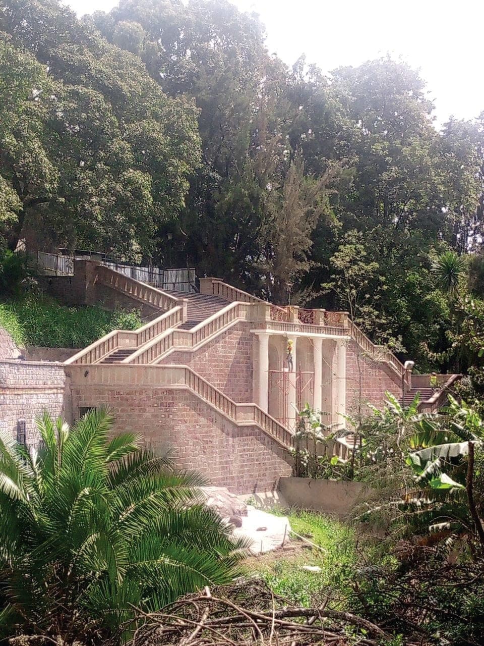 Monumental stair